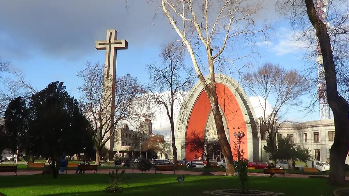 Qué hacer en Chillán: murales, mercado y la puerta a los Nevados
