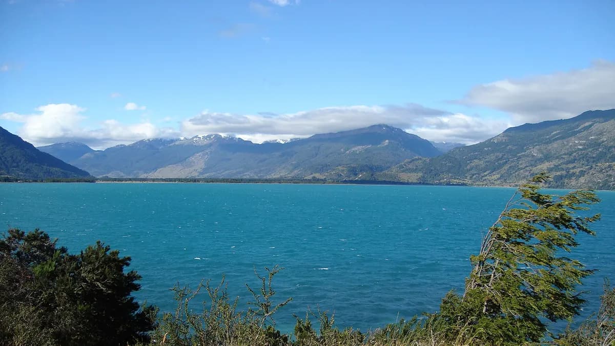 Lago General Carrera: qué hacer, cómo llegar y los pueblos para recorrer el lago más grande de Chile