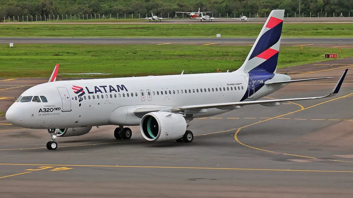 LATAM deja de volar entre Santiago y Neuquén desde el 25 de octubre: qué pasa con los pasajes