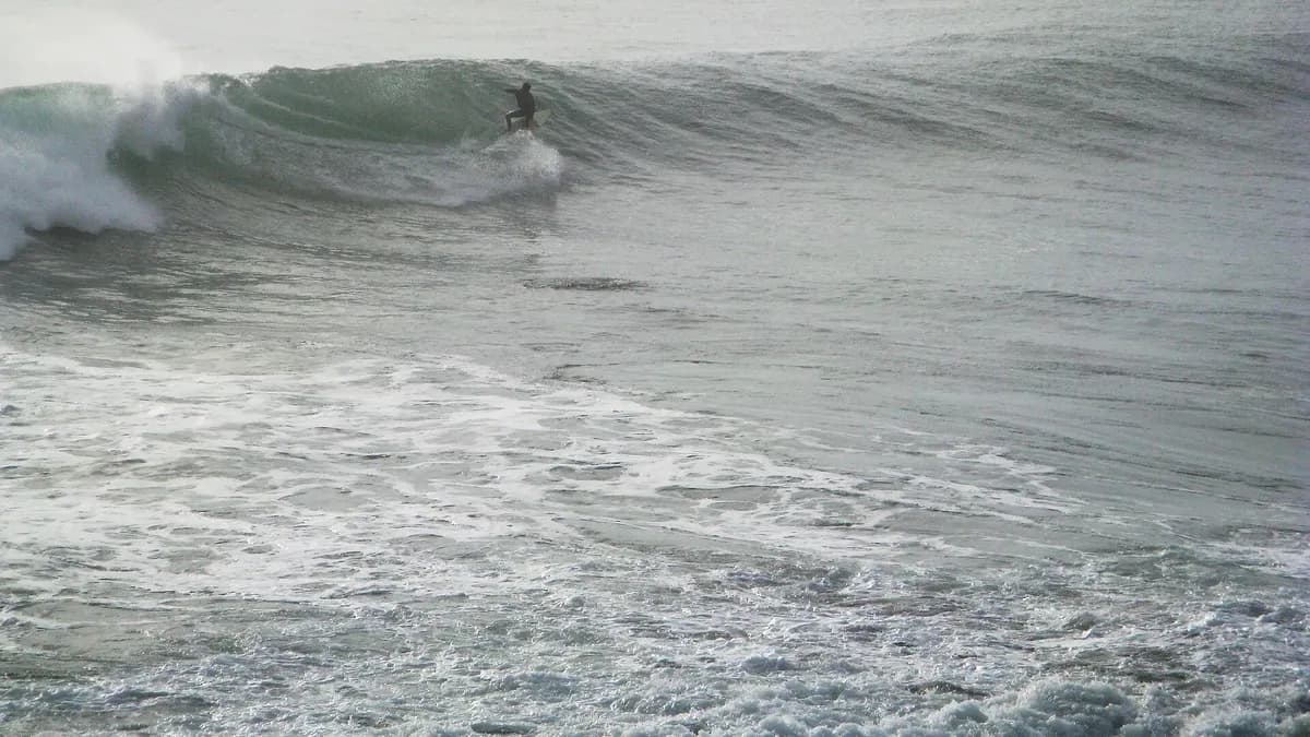Qué hacer en Pichilemu: surf en Punta de Lobos, salinas de Cáhuil y el legado de Agustín Ross